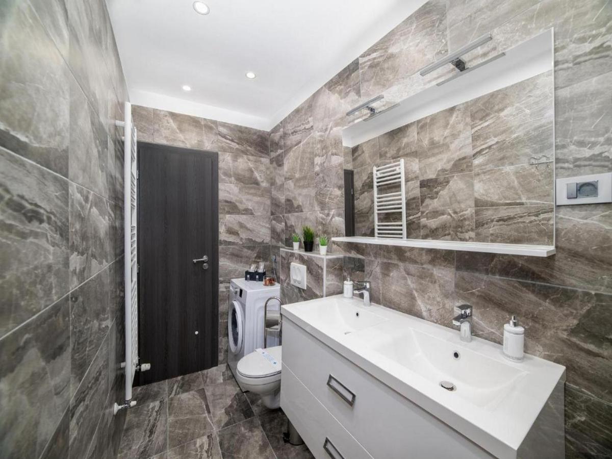 יאדראנובו Vega Lux Apartment מראה חיצוני תמונה