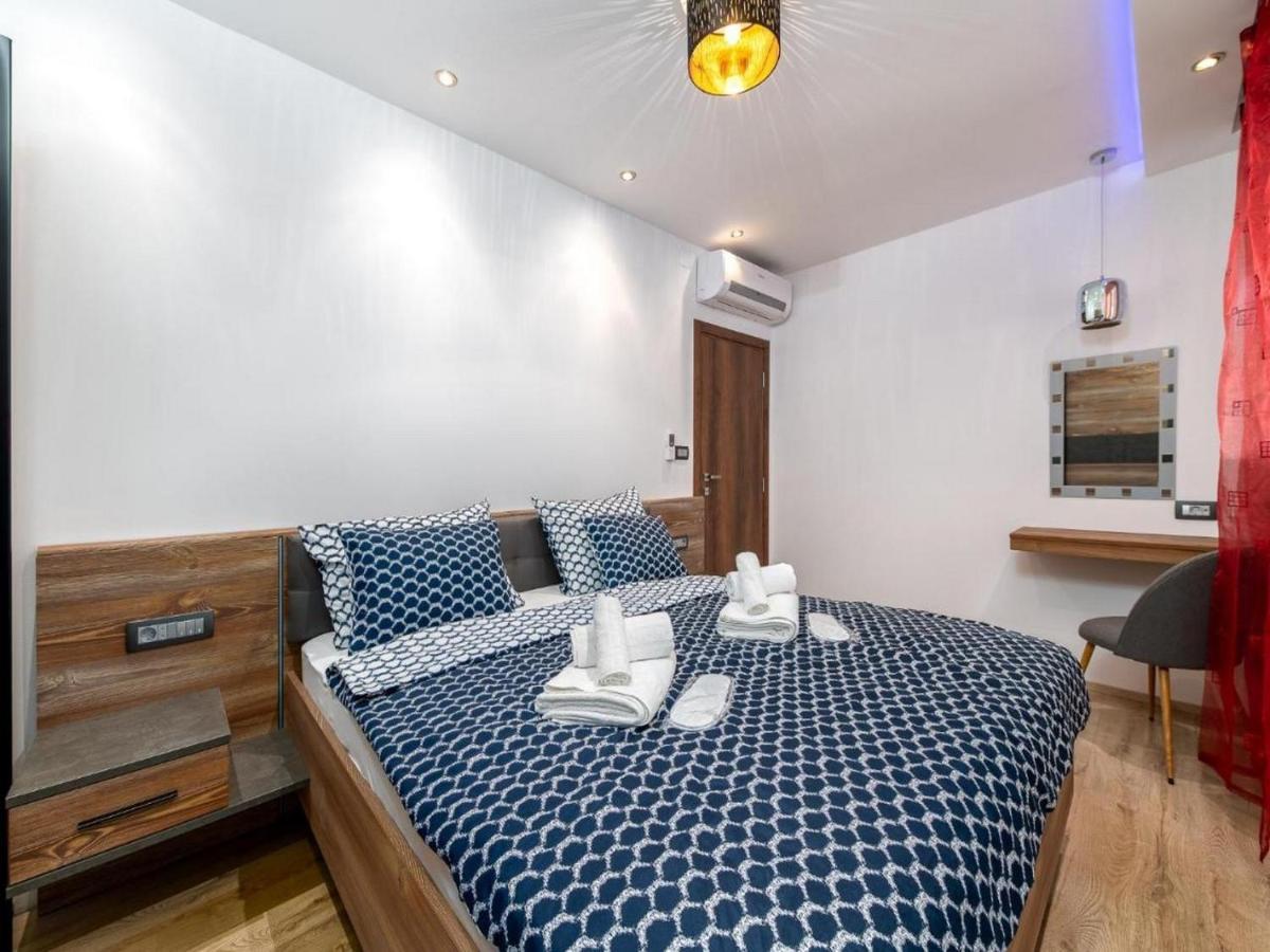 יאדראנובו Vega Lux Apartment מראה חיצוני תמונה
